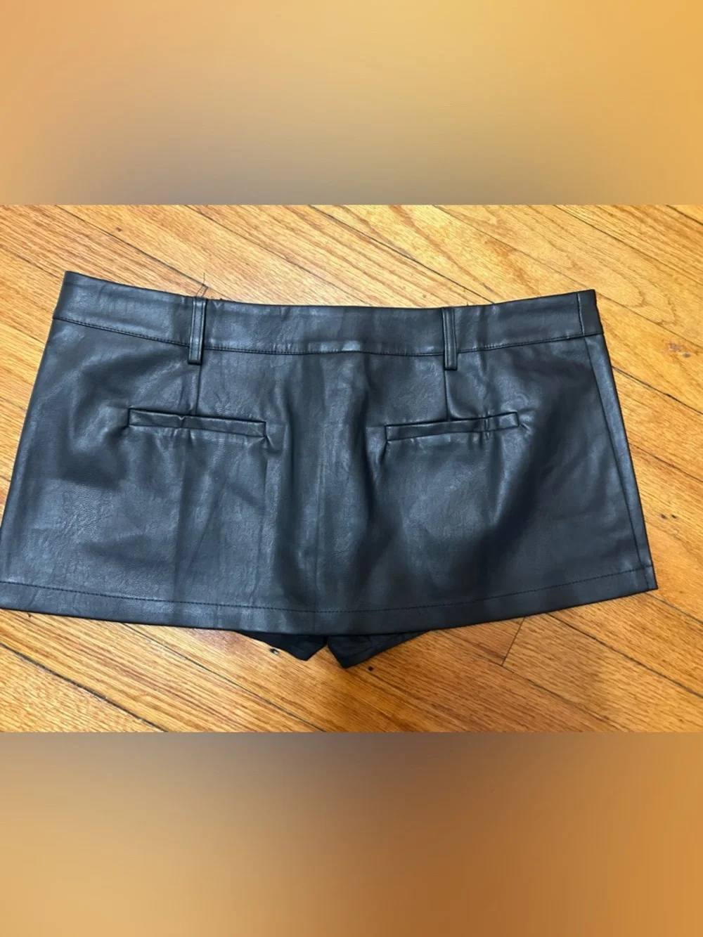 Lioness‎ Rhode Faux Leather Mini Skirt in Onyx With Built In Shorts Size Large